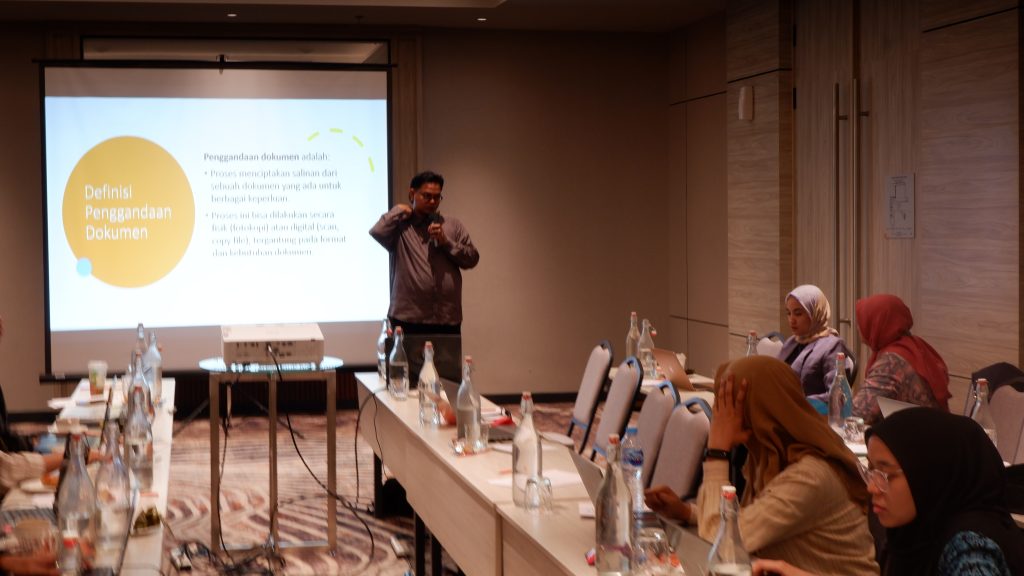 Lembaga Training Jogja, Duta Training Adakan Pelatihan Pengelolaan Arsip untuk BPDPKS